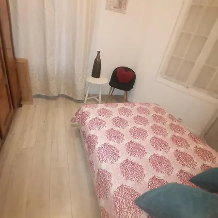 Apartment House Of Flowers